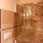Parma Country Homestay szállás